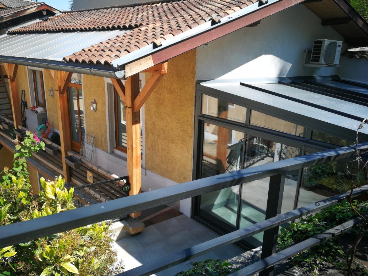 B&B J'Irais Dormir A Lyon Exterior photo